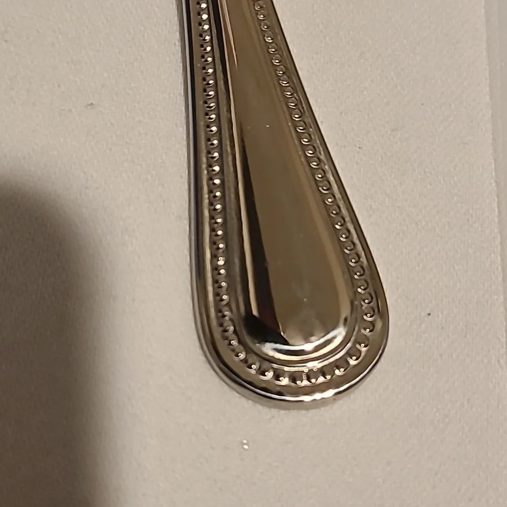 Towle Beaded Antique 18/10 Vietnam Flateware Fork Spoon Knife (Bundle of 14) - Picture 3 of 15